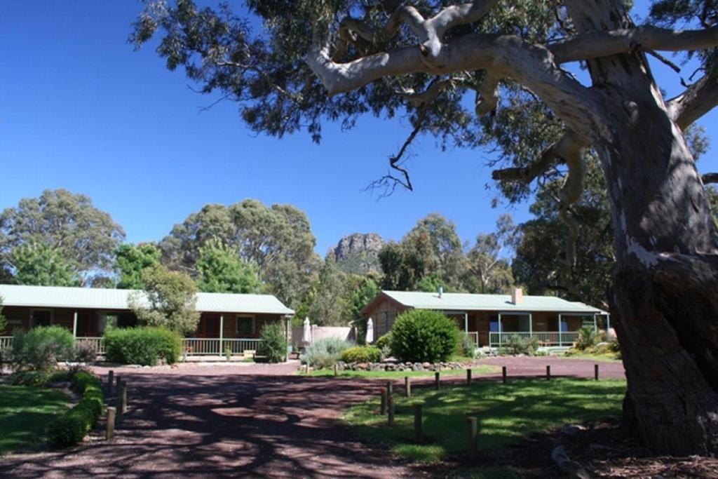 דונקלד Southern Grampians Cottages מראה חיצוני תמונה